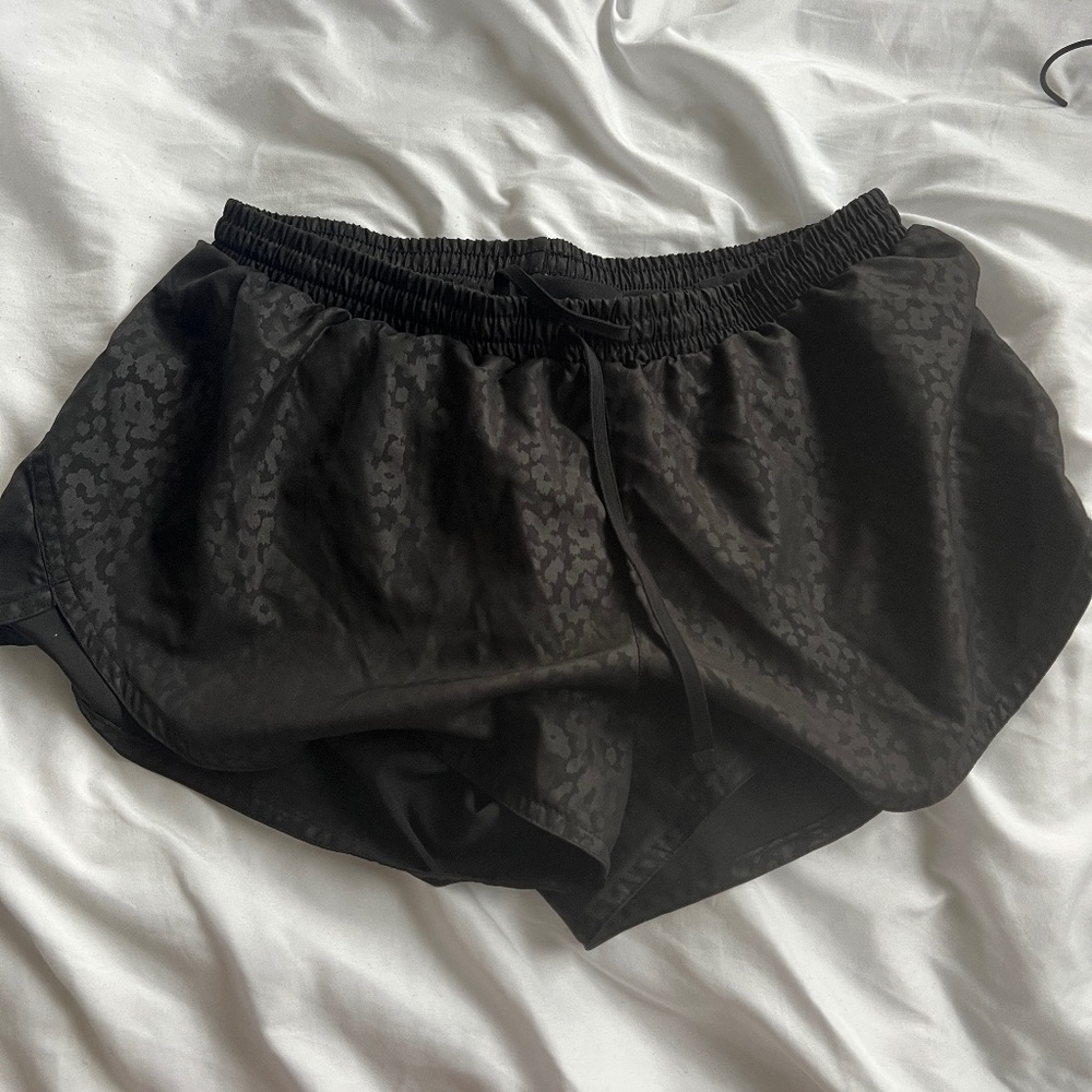 Old Navy Active Black Leopard Cheetah Exercise Shorts